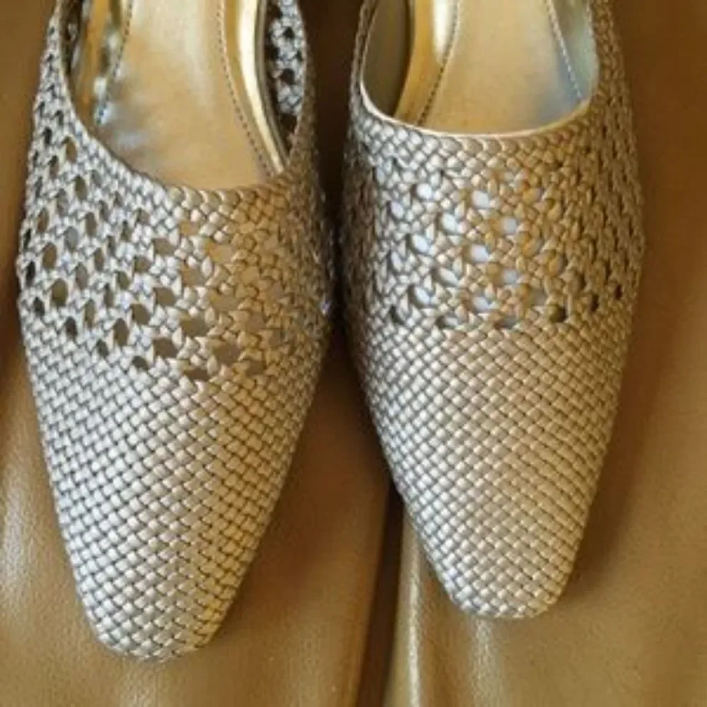 Hush Puppies pretty sandal